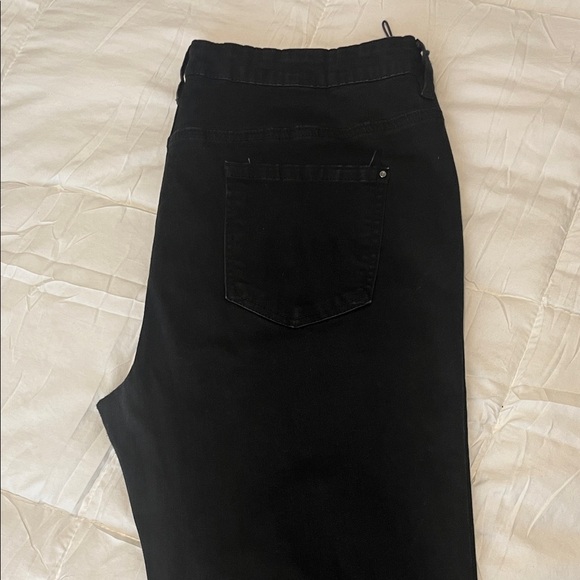 Black Santana Pants - Picture 3 of 4